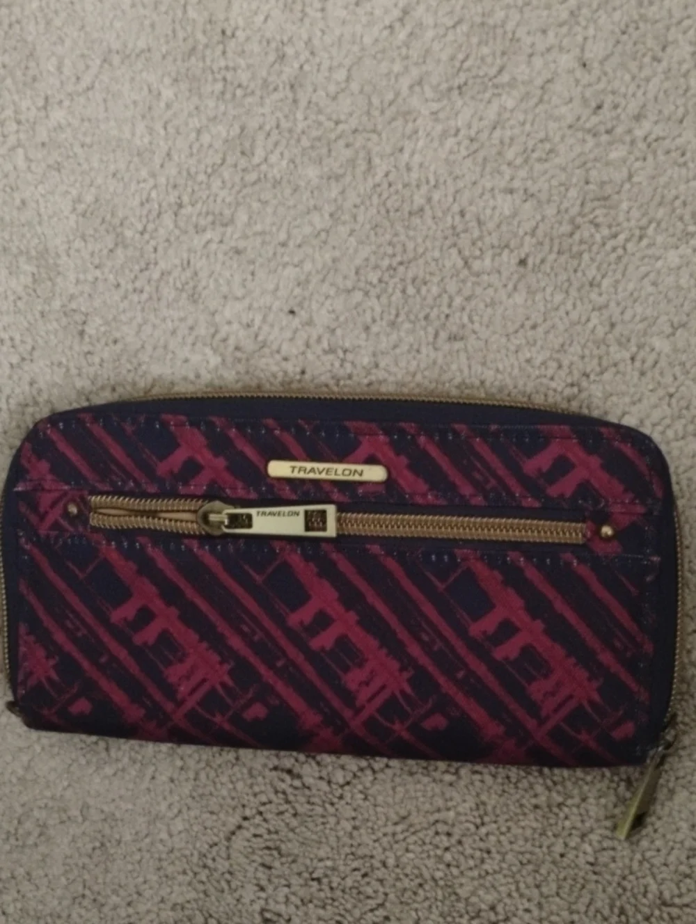 Travelon Navy and Purple Patterned Zip Wallet with Gold Hardware.Like New
